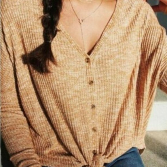 Urban Outfitters Out from Under JoJo thermal button shirt Size S - Picture 12 of 12